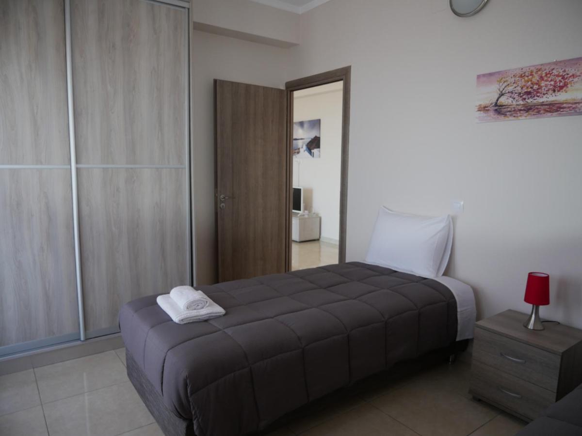 Roza'S Family House Apartman Imerovígli Kültér fotó