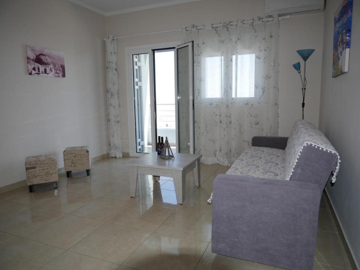 Roza'S Family House Apartman Imerovígli Kültér fotó
